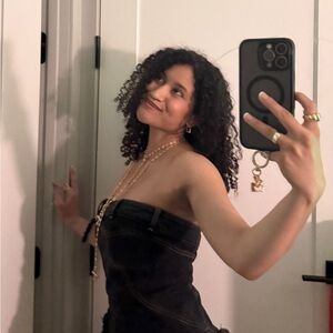 Meet your Posher, Trinity